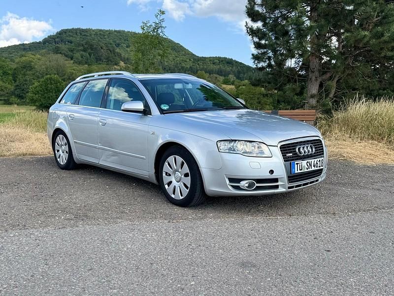 Silber Gebraucht 2007 Audi A4 Kombi | 2.000 € (Superpreis) - Bild 1/4