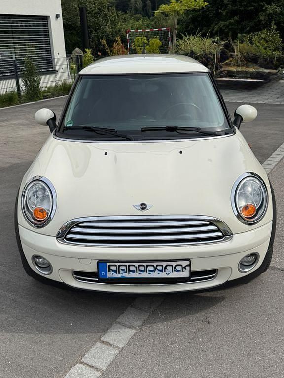 Weiß Gebraucht 2008 Mini Cooper Kleinwagen | 5.299 € (Fairer Preis) - Bild 1/4