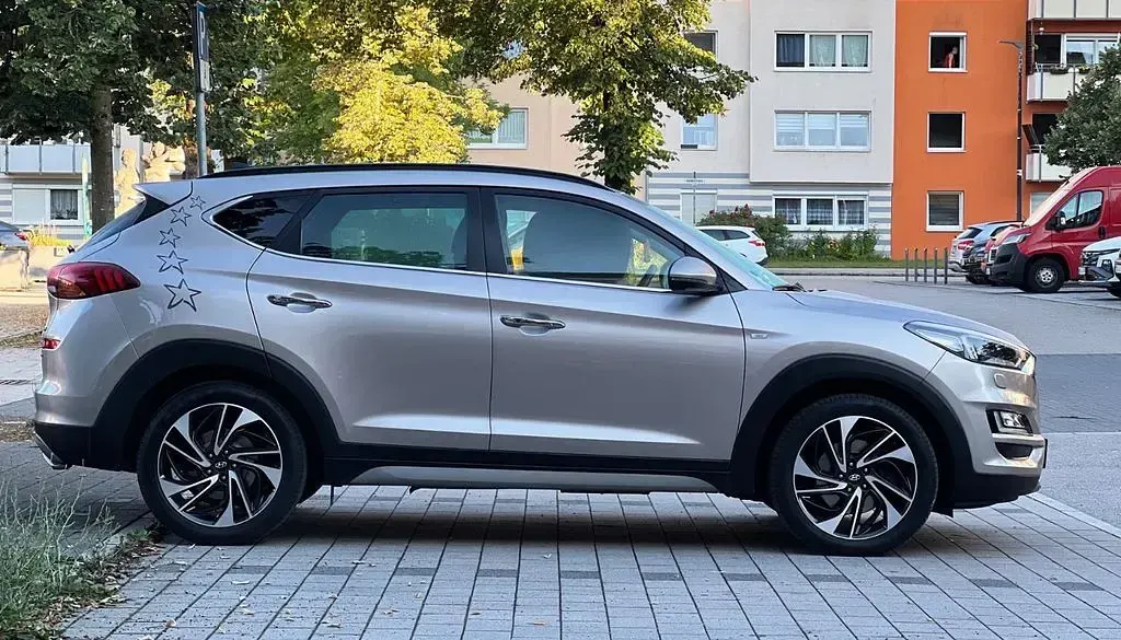 Gebraucht Hyundai Tucson Premium 185 PS (136 kW) 2019 Grau SUV