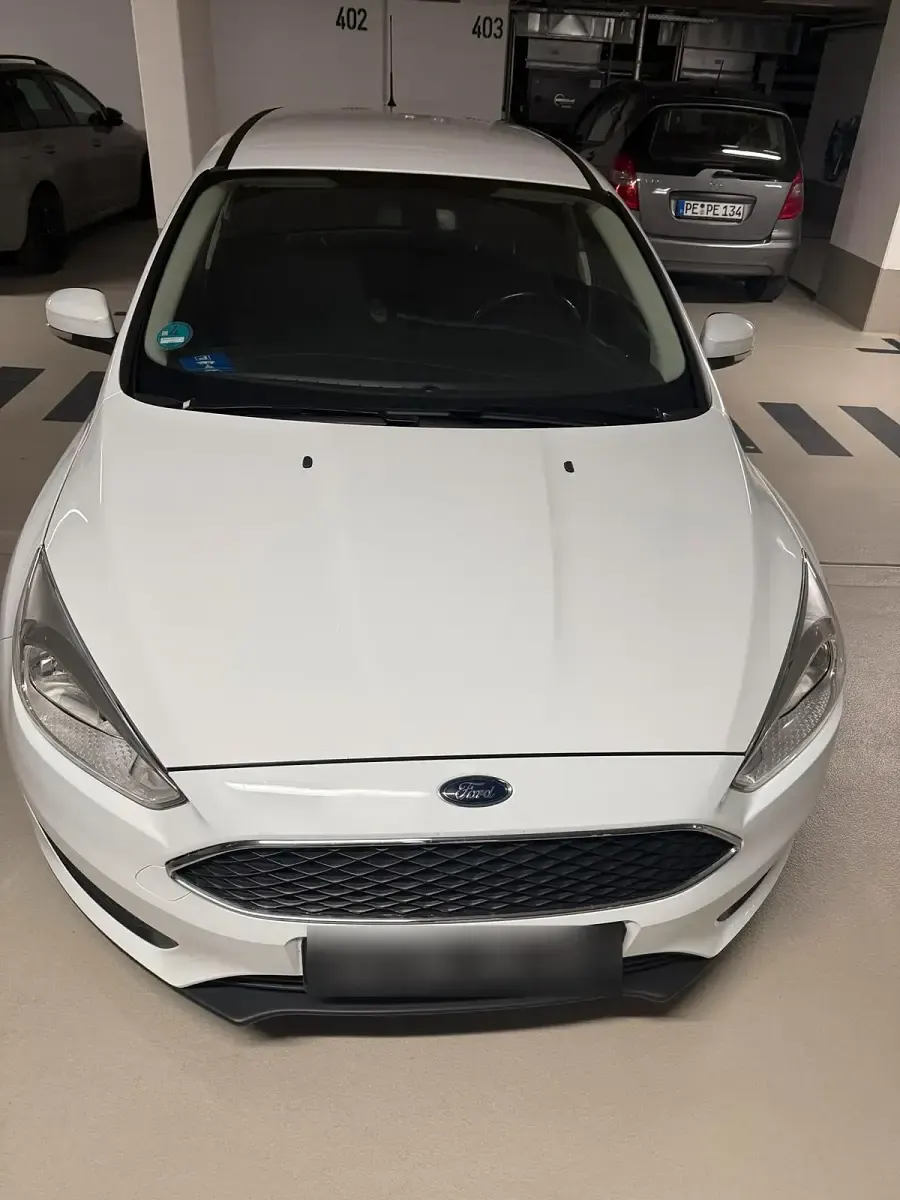 Usata Ford Focus 120 CV (88 kW) 2015 Bianco Station wagon
