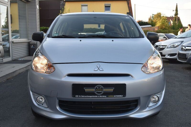 Gebraucht Mitsubishi Space Star Diamant Edition 71 PS (52 kW) 2016 Silber Kleinwagen