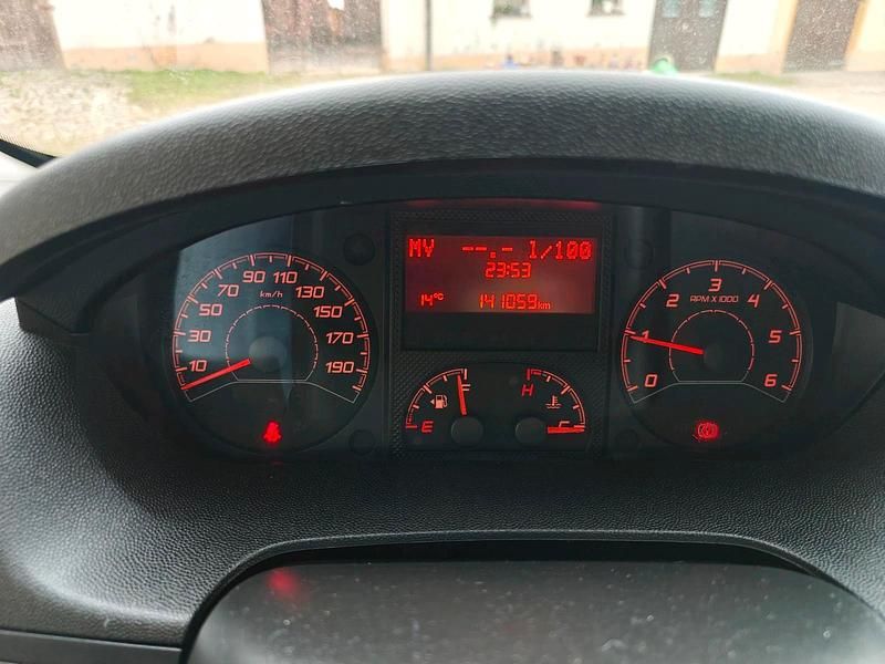 Gebraucht Citroën Jumper 110 PS (80 kW) 2017 Blau Van / Kleinbus