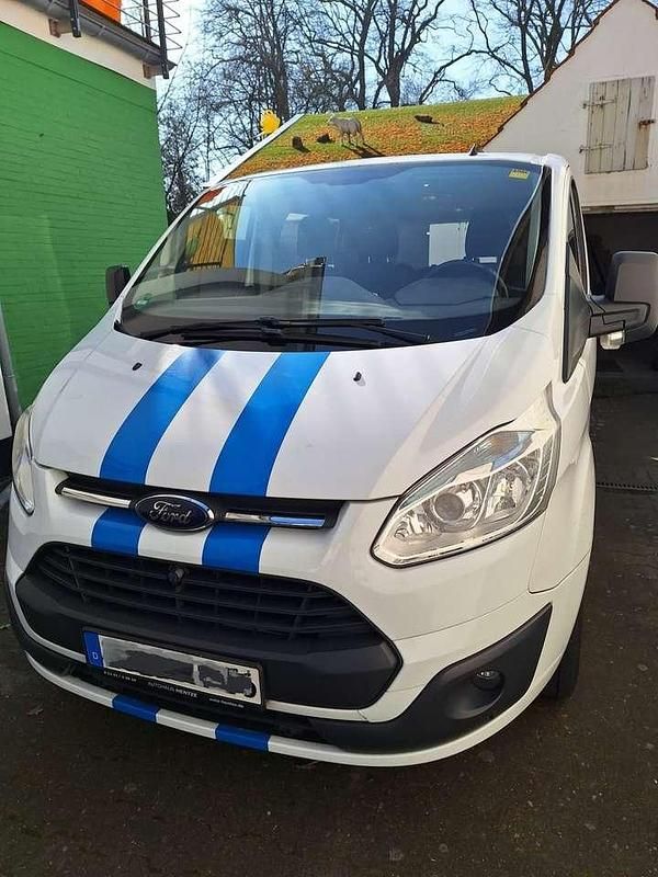 Weiß Gebraucht 2014 Ford Tourneo Custom Titanium Van / Kleinbus | 12.500 € (Superpreis) - Bild 1/4