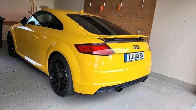 Gebraucht Audi TT S-Line 230 PS (169 kW) 2016 Gelb Coupé