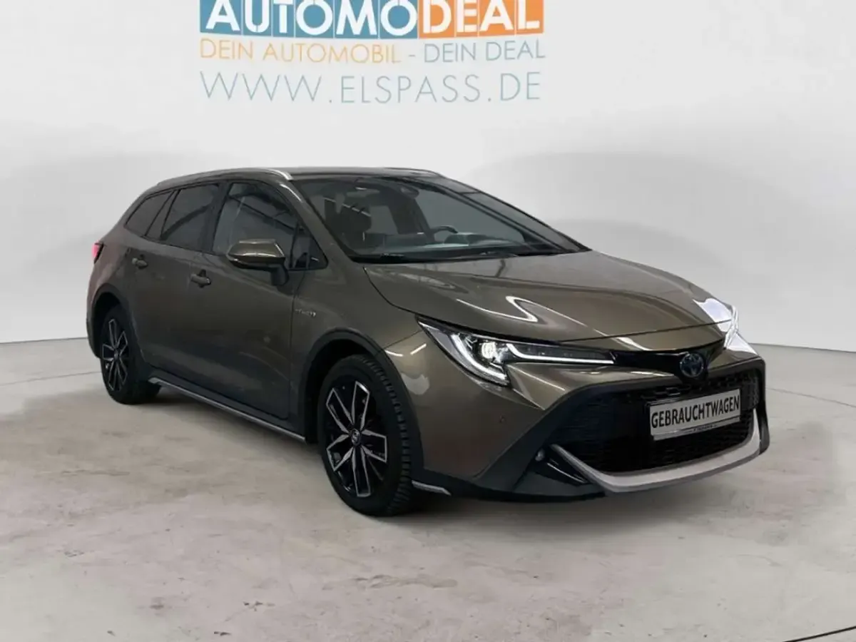 Gebraucht Toyota Corolla 152 PS (111 kW) 2020 Braun Kombi