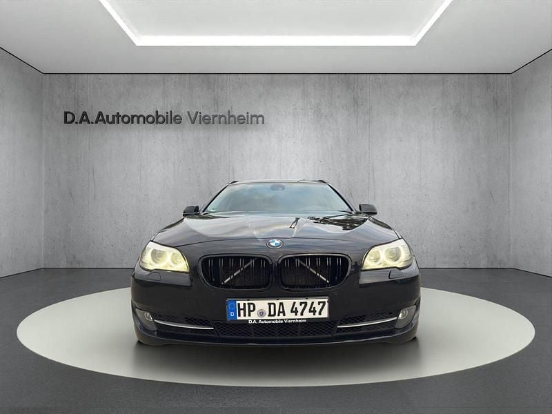 Gebraucht BMW 525 218 PS (160 kW) 2012 Schwarz Kombi