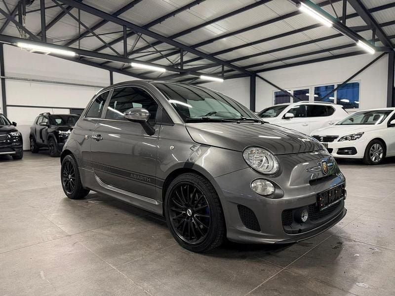 Grau Gebraucht 2015 Abarth 500C Custom Cabrio | 10.950 € (Guter Preis) - Bild 1/4