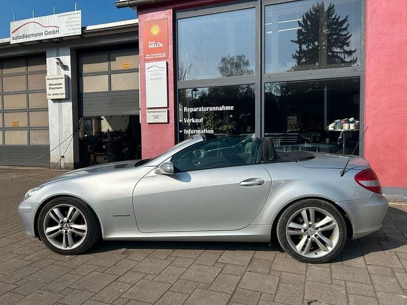 Gebraucht Mercedes SLK200 163 PS (119 kW) 2004 Silber Cabrio