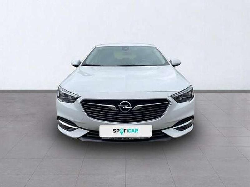 Gebraucht Opel Insignia Edition 140 PS (102 kW) 2017 Schneeweiss/summitwhite/arctic Limousine