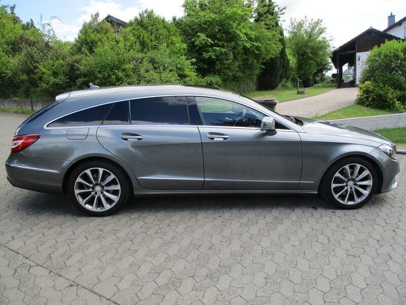 Gebraucht Mercedes CLS220 170 PS (125 kW) 2015 Grau Limousine