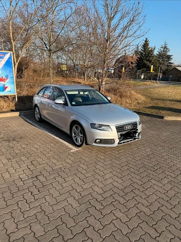 Gebraucht Audi A4 190 PS (139 kW) 2010 Silber Kombi