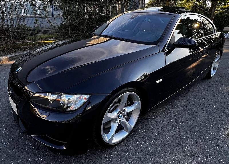 Blau Gebraucht 2009 BMW 335 Performance Coupé | 16.500 € (Fairer Preis) - Bild 1/4