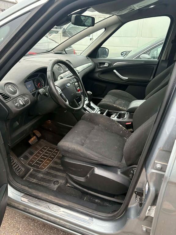 Gebraucht Ford S-MAX Titanium 203 PS (149 kW) 2010 Silber Van / Kleinbus