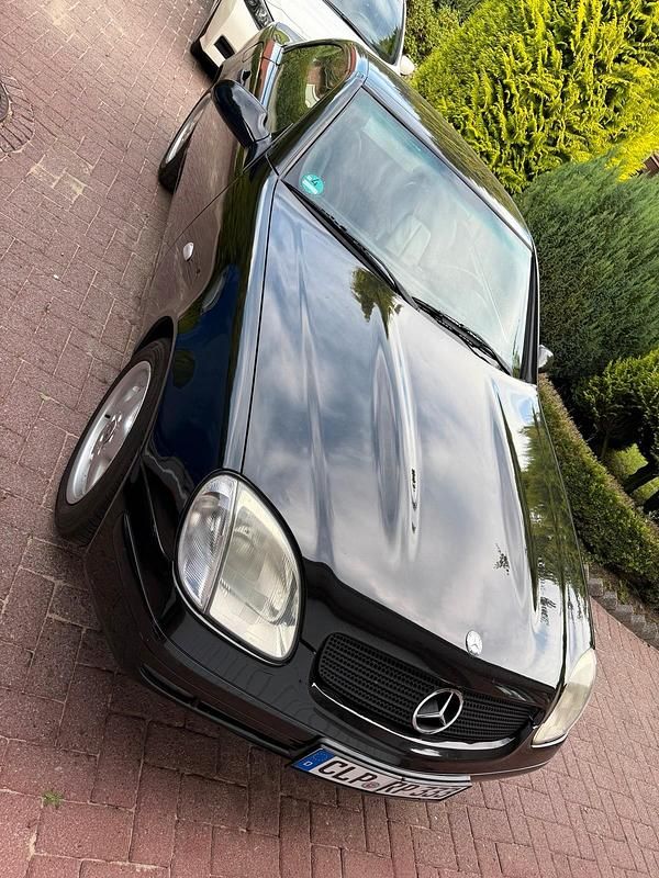 Schwarz Gebraucht 1998 Mercedes SLK200 Cabrio | 3.200 € (Superpreis) - Bild 1/4