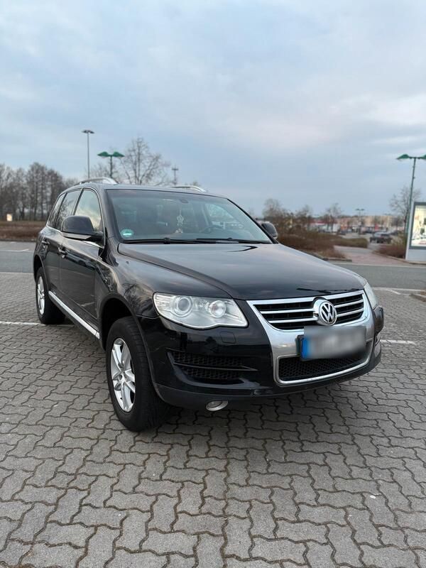 Schwarz Gebraucht 2009 VW Touareg SUV | 6.500 € (Superpreis) - Bild 1/4
