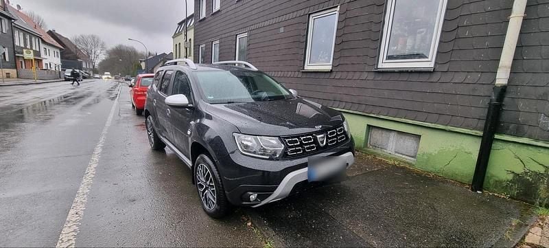 Gebraucht Dacia Duster 116 PS (85 kW) 2018 Schwarz SUV