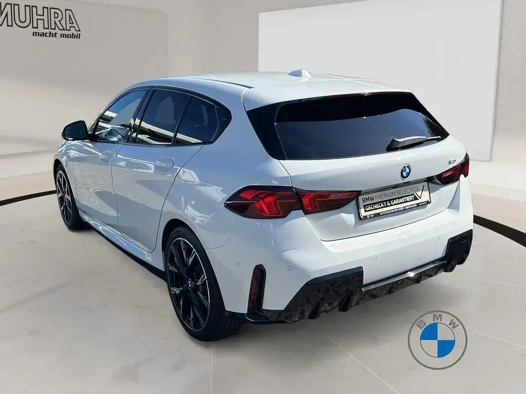 Gebraucht BMW 120 M Sport 170 PS (125 kW) 2025 Alpinweiss iii Kleinwagen