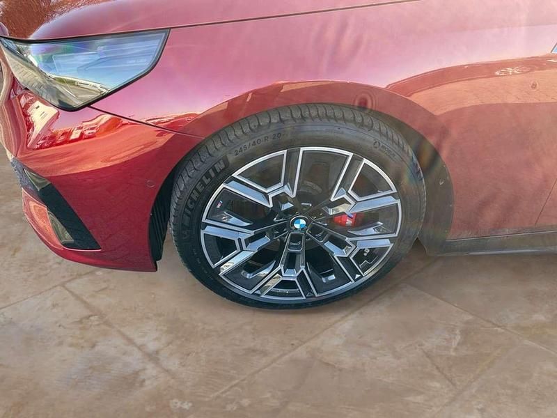 Gebraucht BMW i5 442 kW (601 PS) 2025 Fire red metallic Kombi