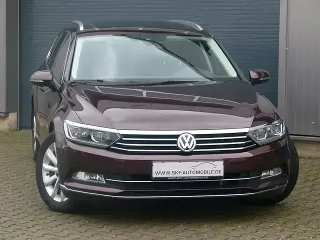 Gebraucht VW Passat Highline 250 PS (183 kW) 2017 Rot Kombi