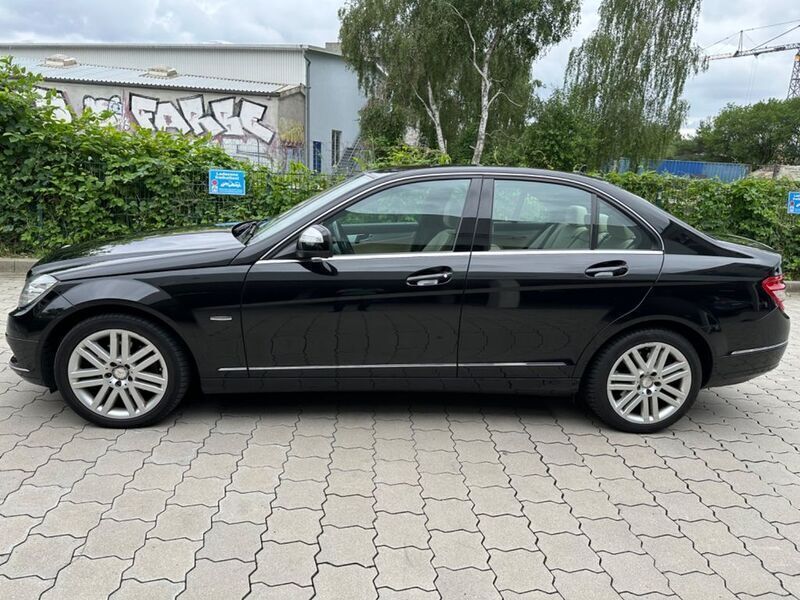 Gebraucht Mercedes C200 Avantgarde 184 PS (135 kW) 2007 Schwarz Limousine