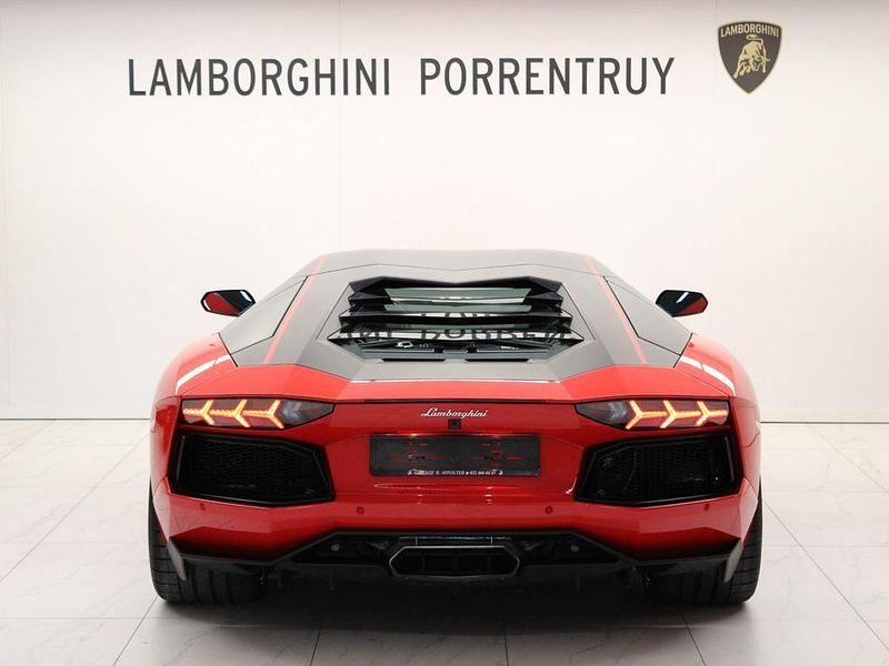 Gebraucht Lamborghini Aventador 700 PS (514 kW) 2016 Rot
