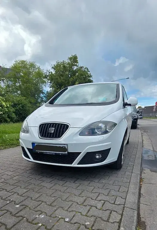 Gebraucht Seat Altea 105 PS (77 kW) 2011 Weiß Van / Kleinbus