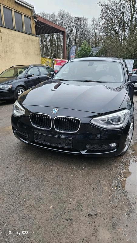 Schwarz Gebraucht 2013 BMW 116 Kleinwagen | 6.300 € (Guter Preis) - Bild 1/4