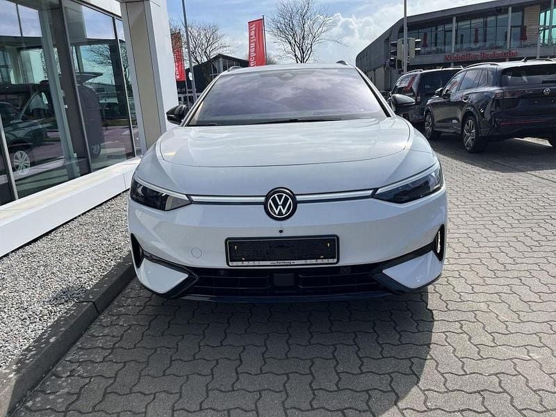 Gebraucht VW ID.7 Pro 210 kW (286 PS) 2025 Weiß Kombi