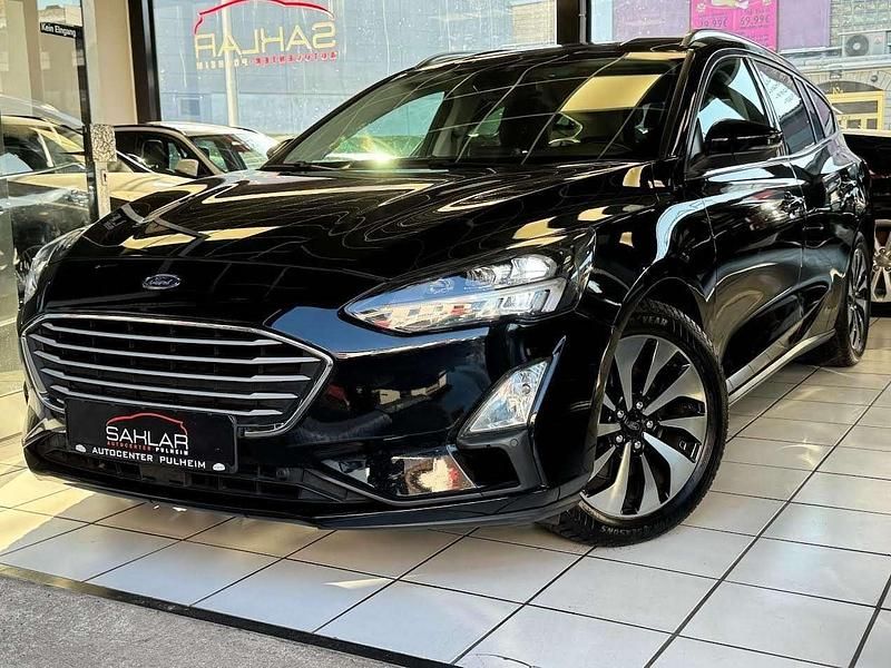 Schwarz Gebraucht 2019 Ford Focus Kombi | 9.999 € (Guter Preis) - Bild 1/4
