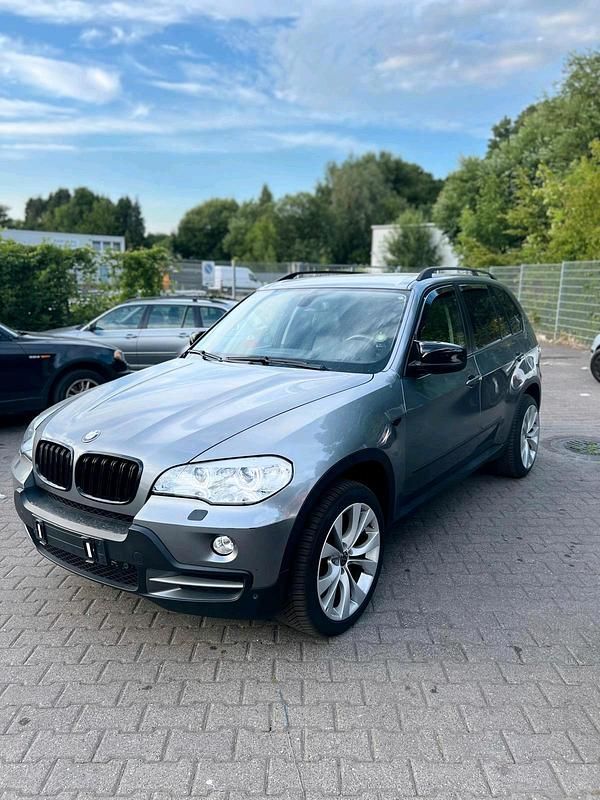 Grau Gebraucht 2008 BMW X5 SUV | 7.500 € (Superpreis) - Bild 1/4