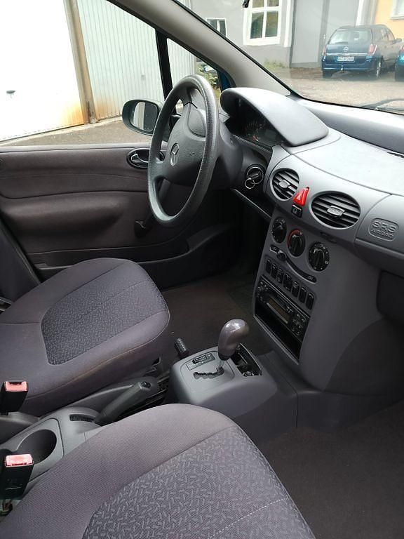 Blau Gebraucht 1999 Mercedes A140 Classic Limousine | 2.600 € (Etwas zu teuer) - Bild 1/4