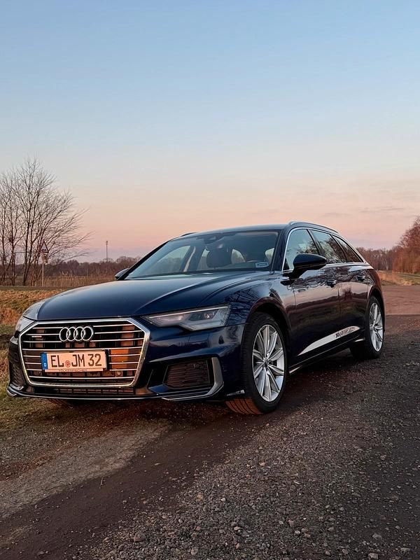 Blau Gebraucht 2020 Audi A6 Design Kombi | 21.800 € (Fairer Preis) - Bild 1/4