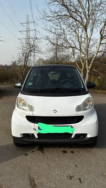 Gebraucht Smart ForTwo Coupé 71 PS (52 kW) 2011 Weiß Coupé