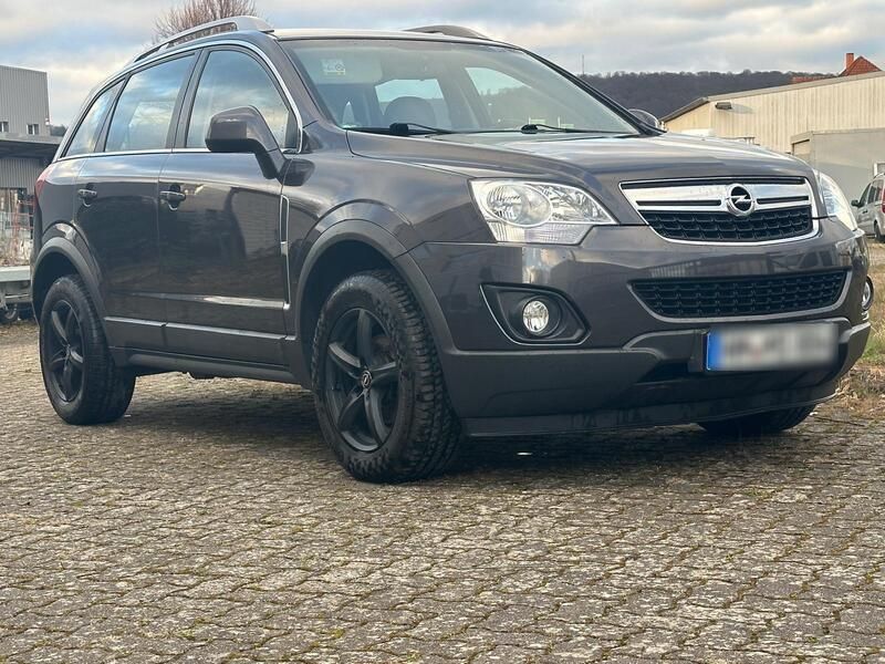 Grün Gebraucht 2015 Opel Antara Design Edition SUV | 6.999 € (Fairer Preis) - Bild 1/4