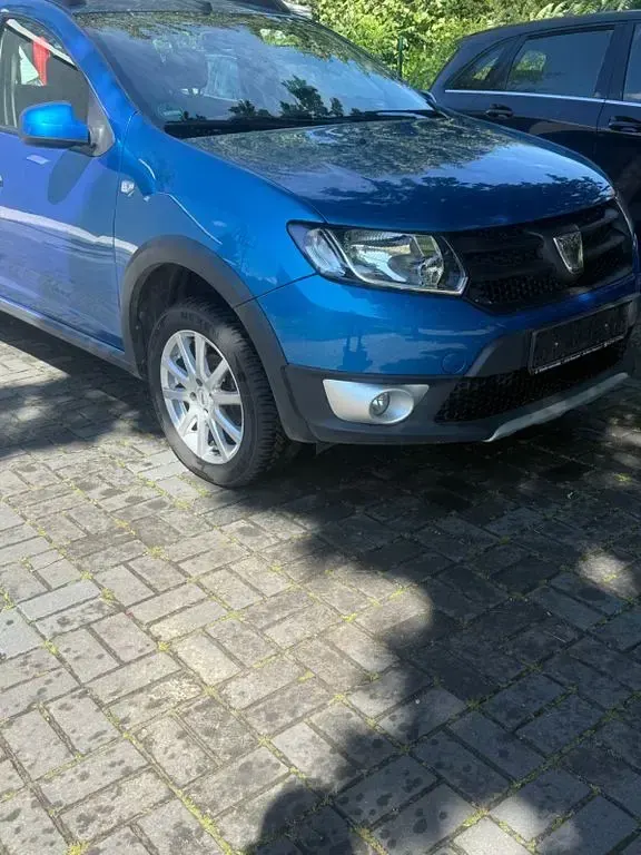Gebraucht Dacia Sandero Prestige 90 PS (66 kW) 2013 Blau Limousine