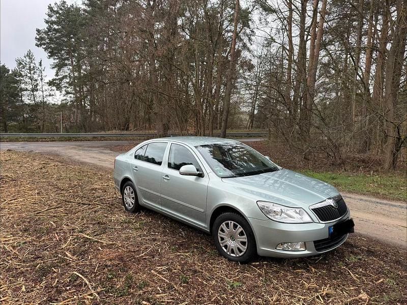 Gebraucht Skoda Octavia 105 PS (77 kW) 2011 Limousine