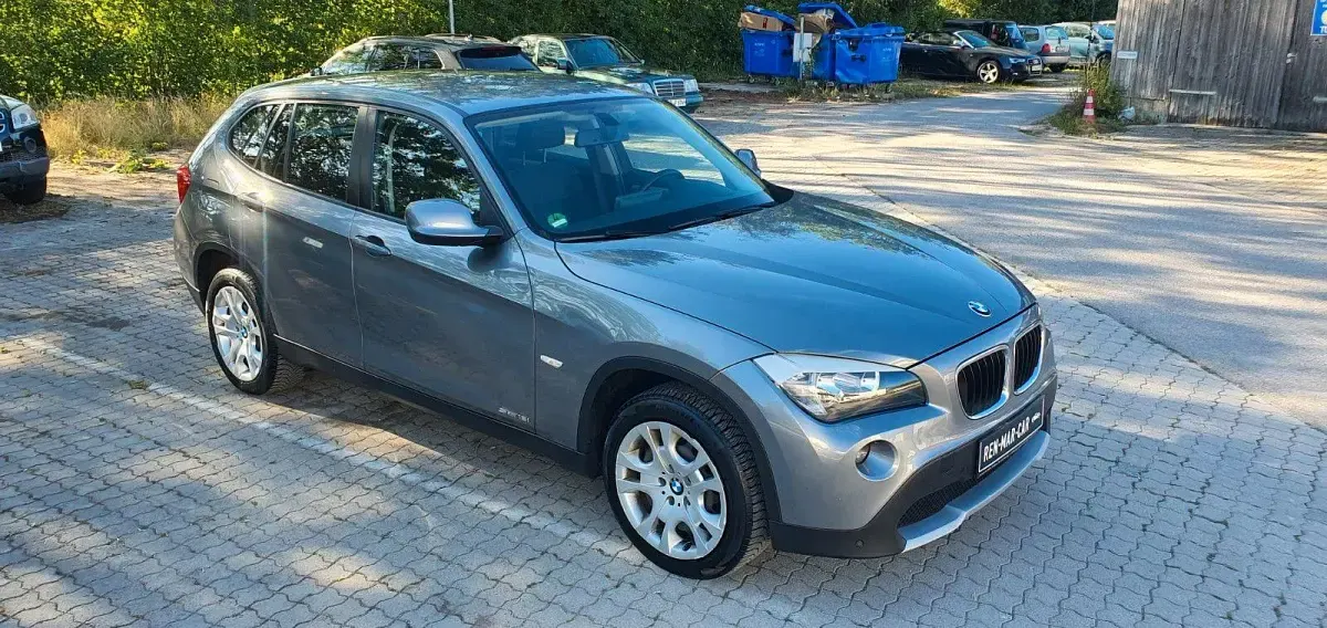 Gebraucht BMW X1 150 PS (110 kW) 2012 Grau SUV