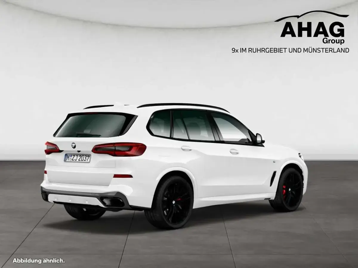 Gebraucht BMW X5 M 530 PS (389 kW) 2023 Alpinweiß uni SUV