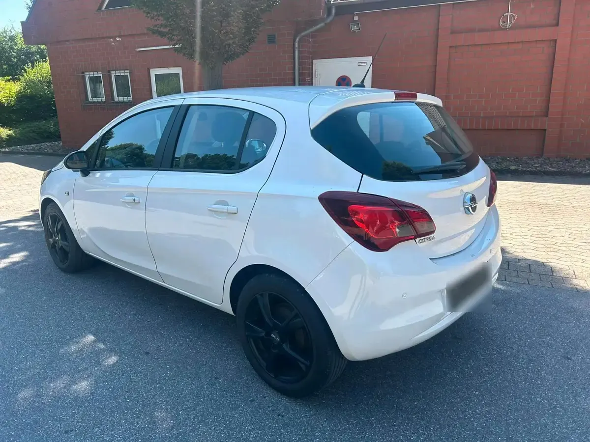 Gebraucht Opel Corsa 90 PS (66 kW) 2016 Weiß Kleinwagen