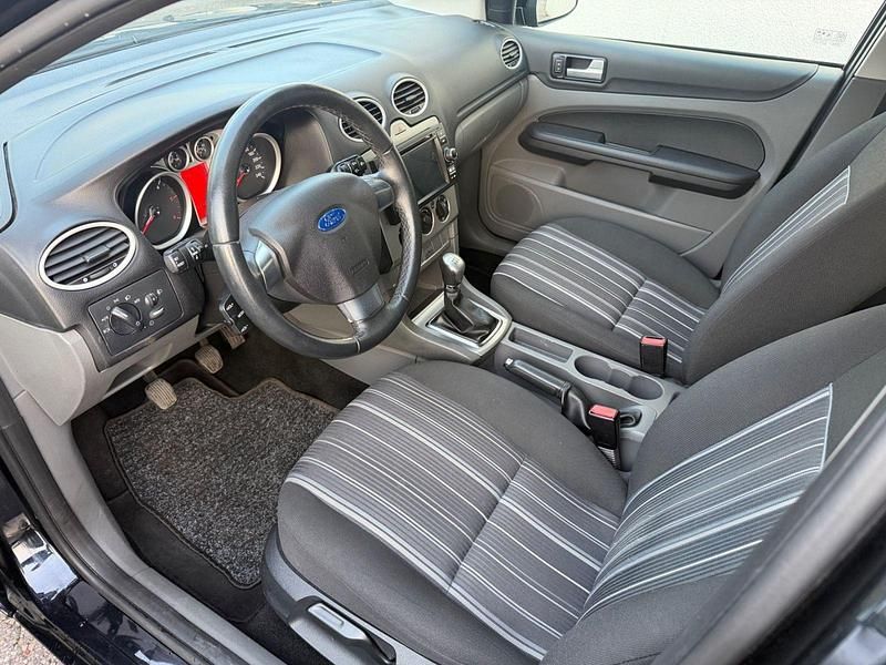 Gebraucht Ford Focus Style 109 PS (80 kW) 2008 Schwarz Kombi