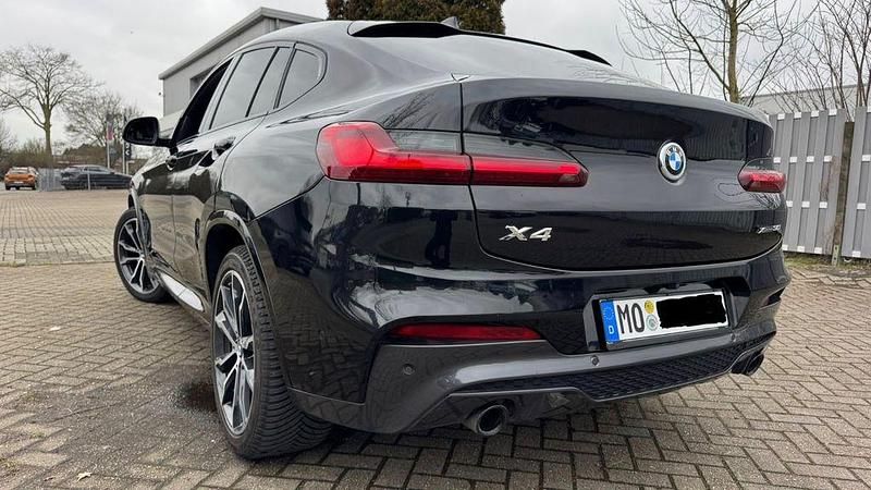 Gebraucht BMW X4 M Sport 252 PS (185 kW) 2021 Schwarz SUV
