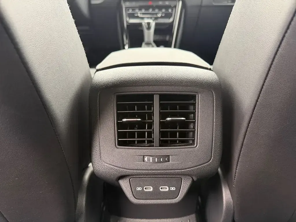 Gebraucht VW T-Roc R-line 150 PS (110 kW) 2022 Weiß SUV
