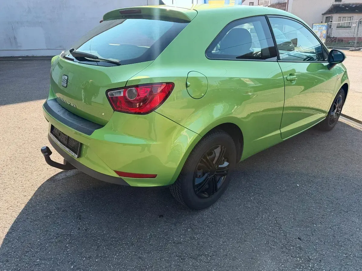 Gebraucht Seat Ibiza SC Style 86 PS (63 kW) 2012 Grün Kleinwagen