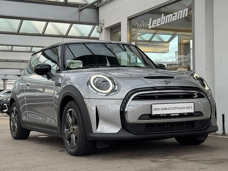 Gebraucht Mini Cooper SE Essential 135 kW (184 PS) 2022 Silber Kleinwagen