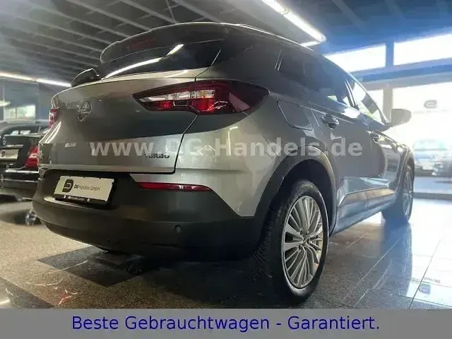 Gebraucht Opel Grandland X Edition 131 PS (96 kW) 2018 Weiß SUV