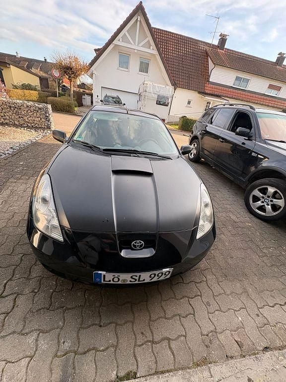 Gebraucht Toyota Celica 143 PS (105 kW) 2001 Schwarz Coupé