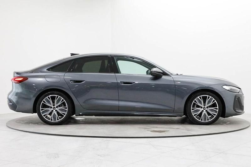 Gebraucht Audi A5 S-Line 204 PS (150 kW) 2025 Daytonagrau perleffekt (metallic) Limousine