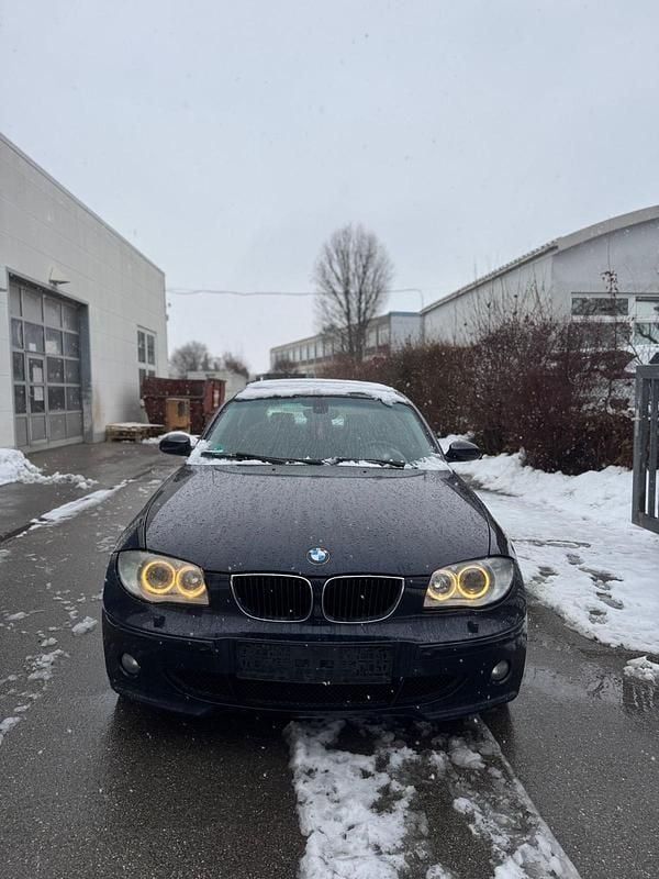 Gebraucht BMW 120 163 PS (119 kW) 2006 Schwarz Kleinwagen