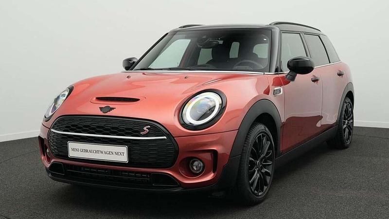 Rot Gebraucht 2024 Mini Cooper S Clubman Classic Kombi | 31.065 € (Guter Preis) - Bild 1/4