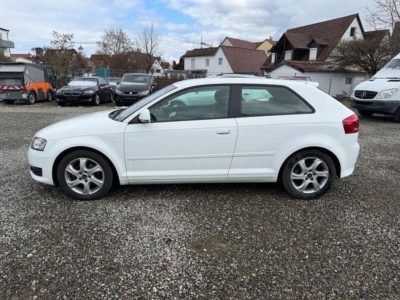 Gebraucht Audi A3 Ambition 160 PS (117 kW) 2009 Weiß Kleinwagen